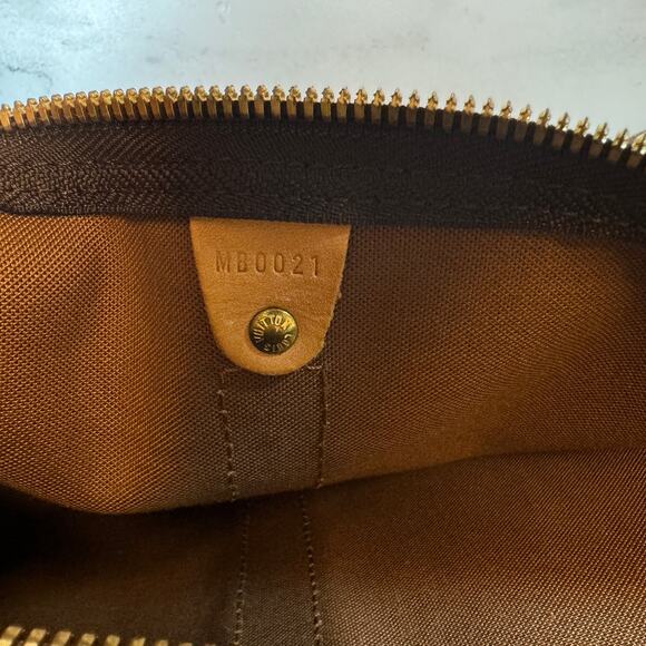 Louis Vuitton Monogram Keepall 60 Bandouliere Duffle Bag w/ Shoulder Strap LV - Picture 10 of 16